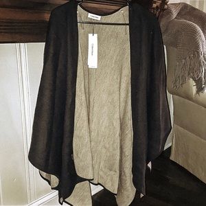NWT reversible cape